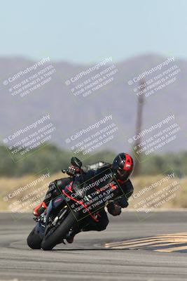 media/Oct-13-2025-Moto Forza (Mon) [[a66d839500]]/4-C Group/Session 3 (Turn 16)/